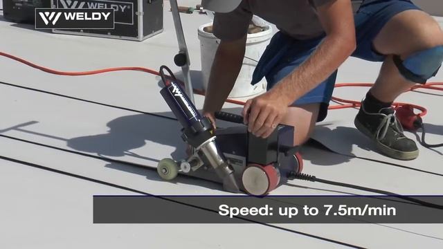 roofer RW 3400 the professional lightweight welder for the roof смотреть онлайн