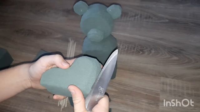 КАК СДЕЛАТЬ МИШКУ ИЗ ЖИВЫХ ЦВЕТОВ