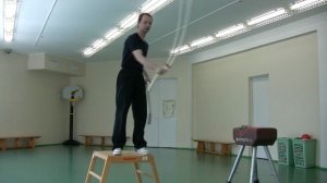 "Будь осторожен" - подвижная игра на ловкость, быстроту и смелость