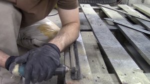 Как снять двухсторонний скотч с молдинга авто.
