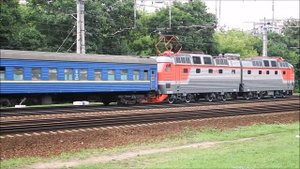 ЧС7-083 с поездом №073 Москва - Днепропетровск - Кривой Рог