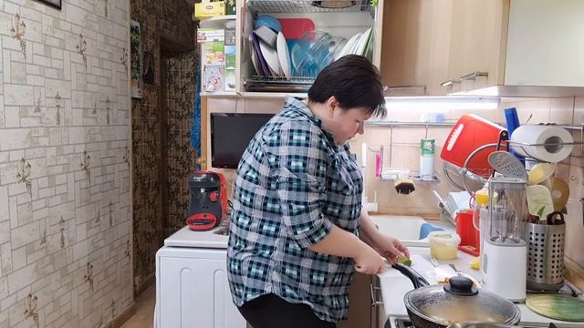 Готовим и Завтракаем вместе ? Рыбные Палочки и Мексиканские Овощи смотреть онлайн