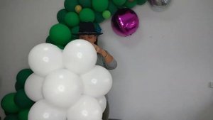 Как сделать облако из воздушных шаров