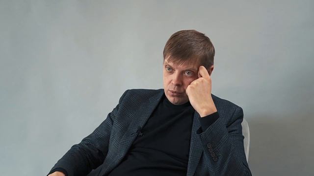 Кирилл Голохваст - интервью для канала Сестрёнки PRO