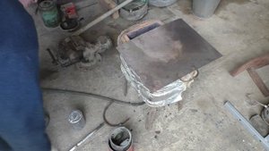 Печь на газу для плавки алюминия