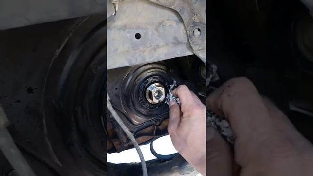 Установка сальника коленвала ниссан Nissan x-trail смотреть онлайн