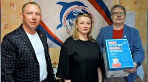 Югорчан пригласили принять участие в акции «Книги для Донбасса»