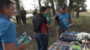 Семейные соревнования детского рыболовного клуба " Щука" по ловле рыбы на спиннинг.