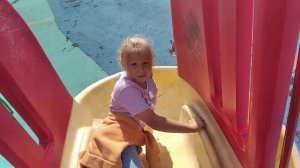 Горка пожиратель съела Глеба и Варю: