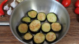 Баклажаны с красным перцем и чесноком на зиму