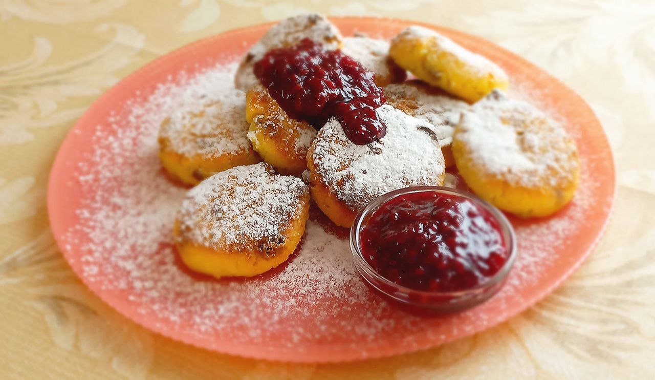 СЫРНИКИ В ДУХОВКЕ смотреть онлайн