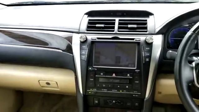 Toyota Camry 2.5 Hybrid CVT смотреть онлайн