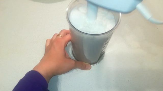 ?Приготовление кокосового молока и кокосовой стружки.Cooking coconut milk and coconut. смотреть онлайн