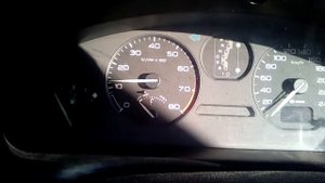 Плавают обороты Пежо 406