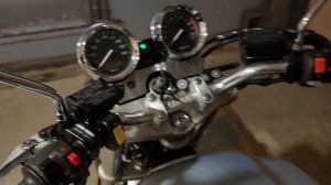 Работа мотоцикла Yamaha xjr1300
