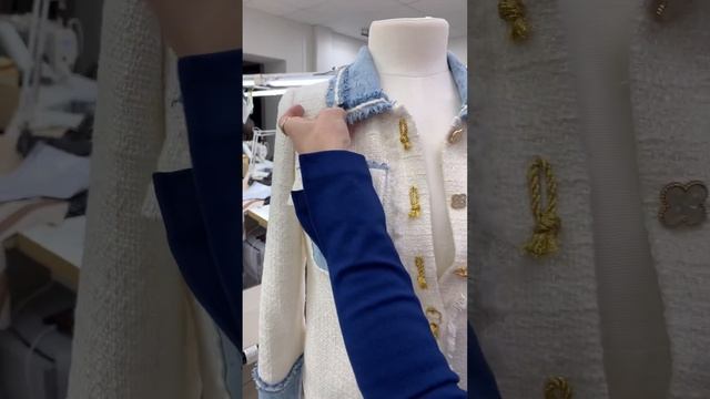 Твидовый костюм смотреть онлайн