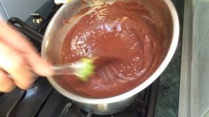 Сладости готовим дома - арахис в шоколаде для любимой семьи .