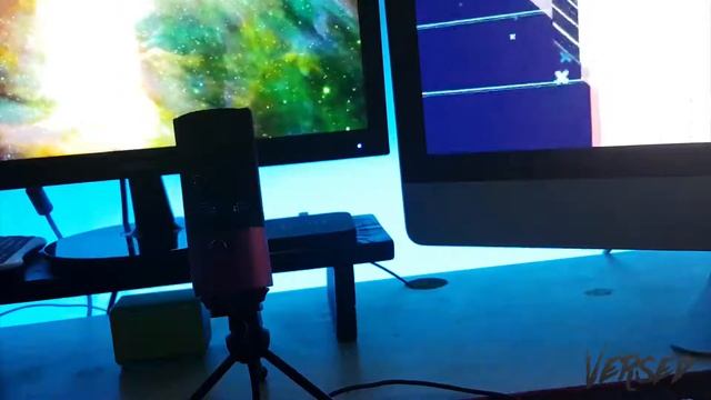 Gaming/Productivity Setup Tour - Mid-2017 смотреть онлайн