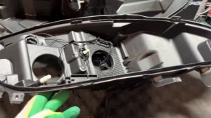 Renault Scenic 3- замена линз, диодные линзы Expression