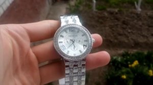 Красивые женские часы GENEVA Swarowski Silver