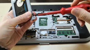 DELL LATITUDE E5520 DİSK VE RAM DEĞİŞTİRME, SÖKME, TAKMA | LAPTOP DİSK VE RAM SÖKME, TAKMA, EKLEME