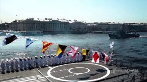 Парад ВМФ с борта теплохода