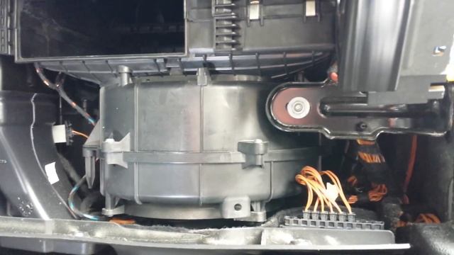 Mercedes Air Blower Replacement смотреть онлайн