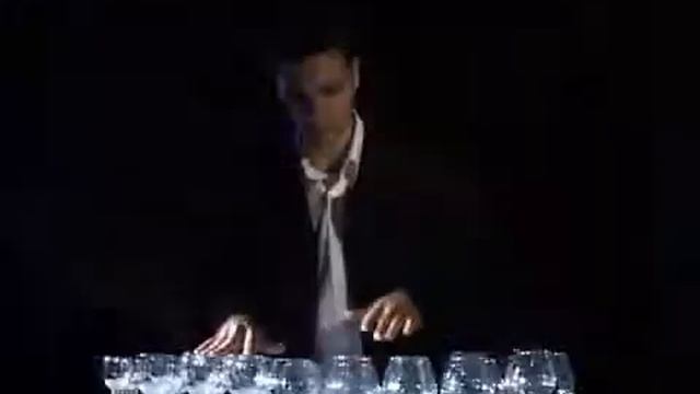 Игра на бокалах. Iventashow.ru +7(495)507-65-66 смотреть онлайн