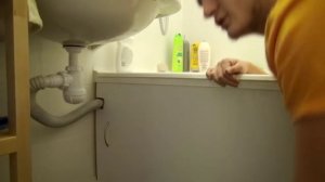 Как исправить плохой слив воды в раковине ванной / How to fix a bad water drain in the bathroom sin