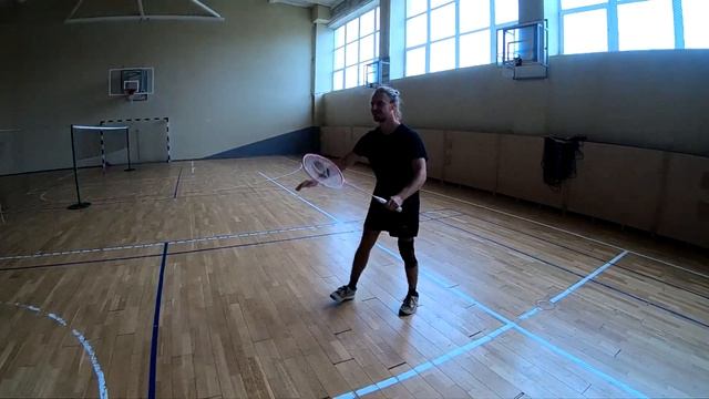 учимся танцевать с бадминтоном смотреть онлайн