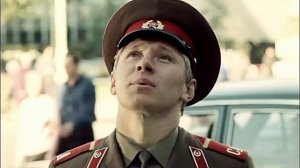 ИДЕТ СОЛДАТ ПО ГОРОДУ 2