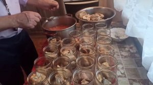 концерва из леща тарани с овощами в томате в автоклаве