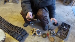 Обслуживания гусеничной приставки для мотоблока.