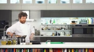 Запеченная баранья нога с кофе и овощами от Алексея Зимина