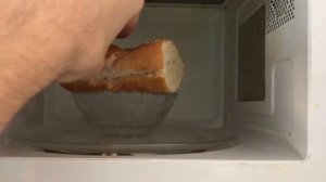 118 Как сделать затвердевший черствый хлеб мягким?