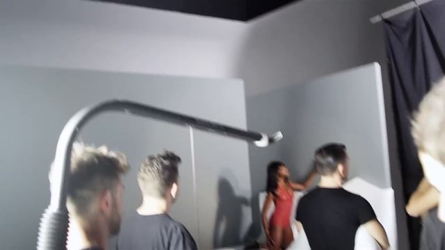 I am Naomi Campbell by Mario Testino - Yamamay Limited Edition смотреть онлайн