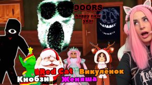 DOORS новогоднее прохождение с РЕД КЭТ КНОБЗИ Викулёнок | ROBLOX