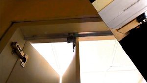 Как работают складные двери  Hettich