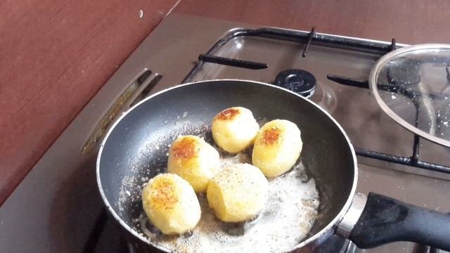 Картофель По-ПУШКИНСКИ. очень вкусная, ароматная картошечка.