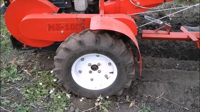 ТЕСТ  мотоблока с грузом и без при пахоте