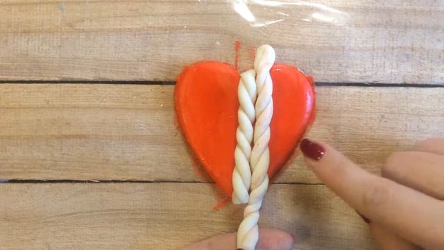 Вязаная Валентинка из соленого теста
