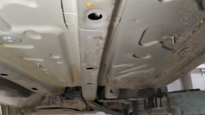 Обработка днища автомобиля DINITROL 479. Новая машина.