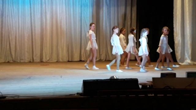 Хореографический коллектив Искорки танец "Сердечко" смотреть онлайн