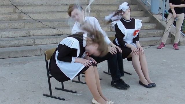 Танцы на стульях смотреть онлайн