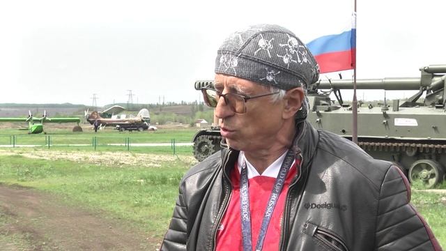 В Кинельском районе работает музей военной техники под открытым небом