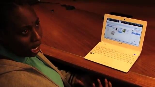 ASUS Eee PC X101 смотреть онлайн