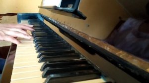 Музыка из к/ф Графиня де Монсоро (Бернард Фосард)  Very Simple Piano Melody Beautiful