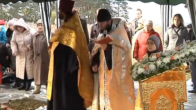 В Краснове заложили храм смотреть онлайн