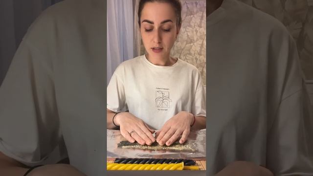 Делаем скрутку из свечей снимающую негатив