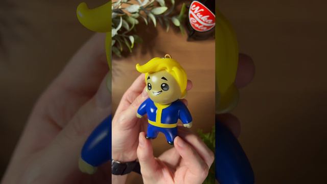 Fallout Hanging Vinyl Figure - Vault Boy #fallout #vaultboy #unboxing #bethesda #goodloot #nukacola